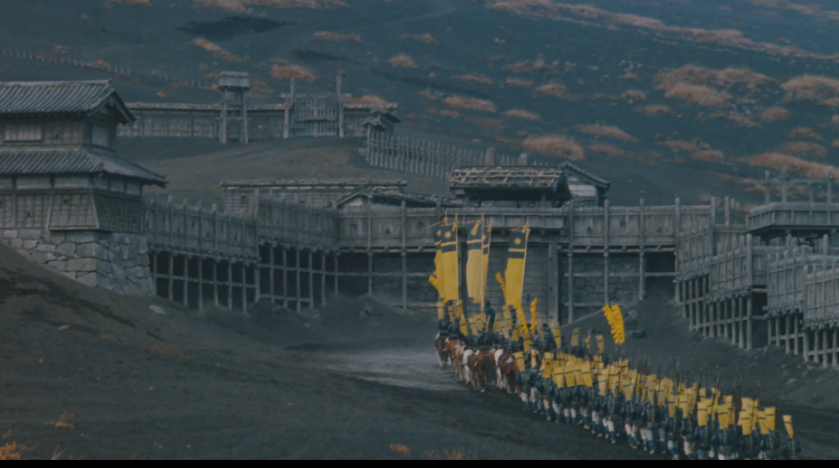 乱 (1985) 1080P 日语中字 剧情 5.9G 豆瓣8.9 同是史片,為何黑泽明就能拍得如此詩意如此智惠?
