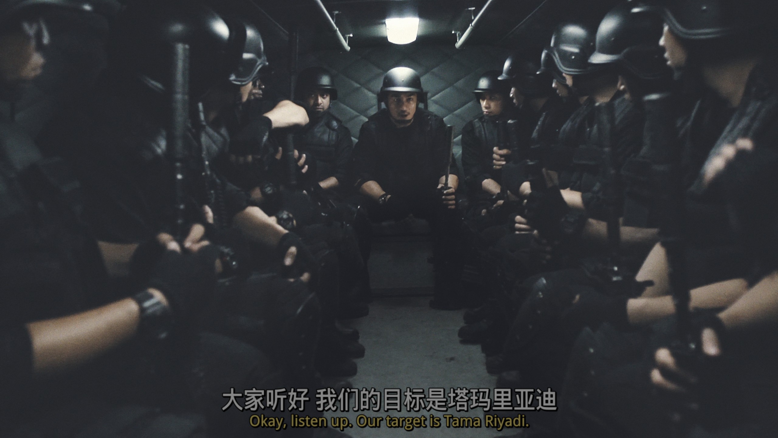 突袭（2011）【4K / 蓝光原盘 / REMUX】【国印英三语】【内封简繁双语字幕】【近身搏斗/拳拳到肉】【65.6G】