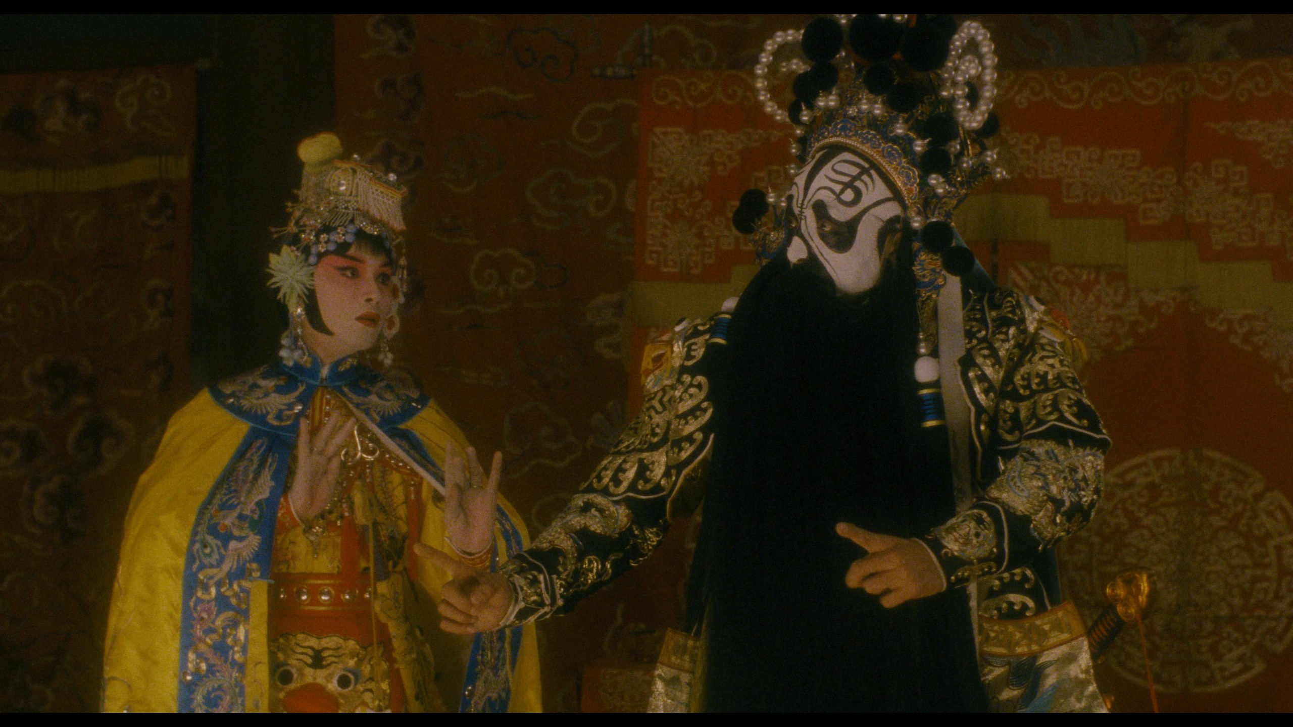 霸王别姬 (1993) cc典藏加长版【4K蓝光原盘REMUX】【重混双杜比国语&原生粤语&附简中国语评论】 内封简繁英双语字幕 [96.6G]