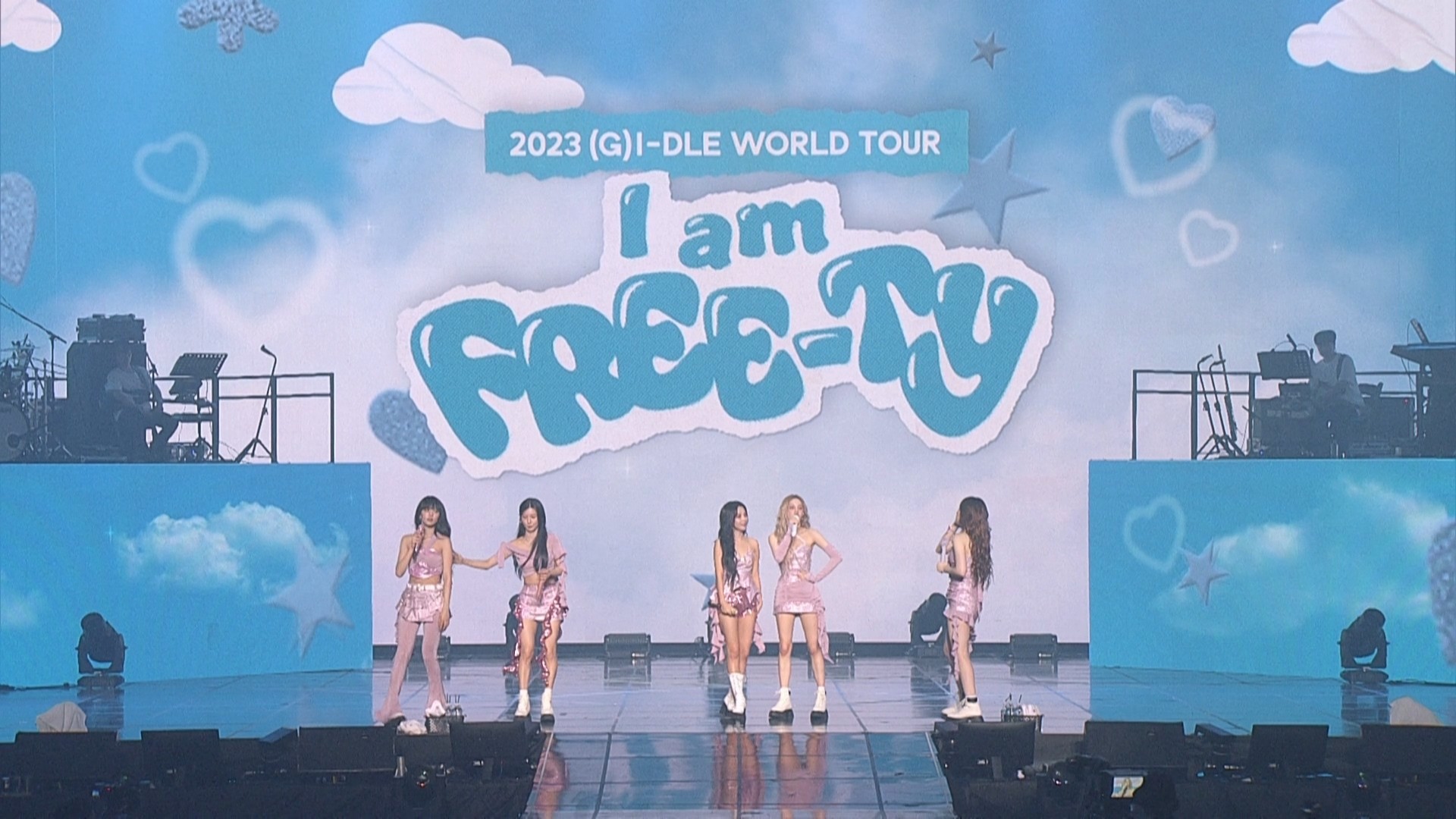韩国歌手《(G)I-DLE 世界巡回演唱会》共两场合集 蓝光原盘+ REMUX【282.5G】
